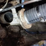 Reparatur an der Auspuffanlage